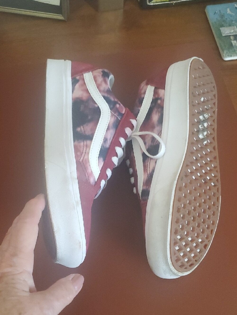 Vans ComfyCush Old Skool Burgundy/White Sneakers - Picture 3 of 7